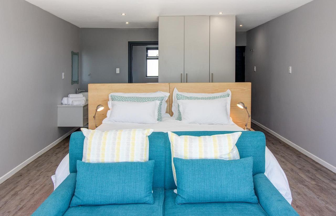 Sky Blue Guest House Kenton-on-Sea Esterno foto